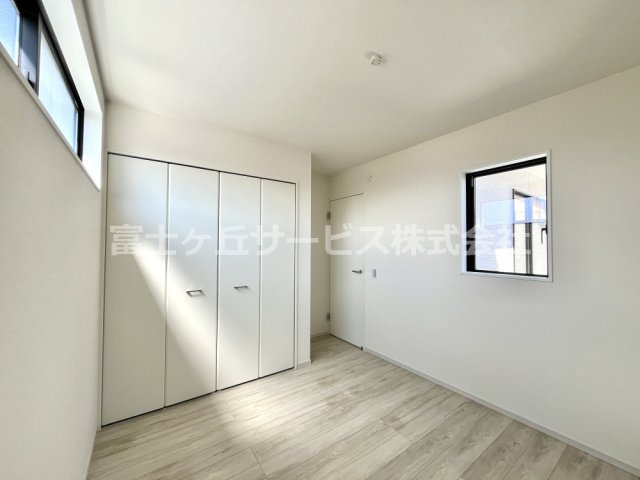 【子供部屋】 | 静岡市清水区御門台 未入居戸建 | 洋室5.2帖