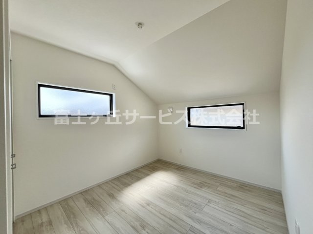 【子供部屋】 | 静岡市清水区御門台 未入居戸建 | 洋室5.2帖