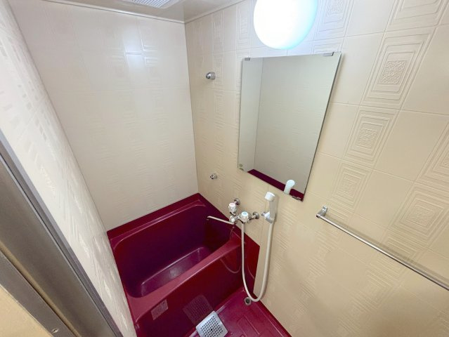 メゾンササキ2の浴室