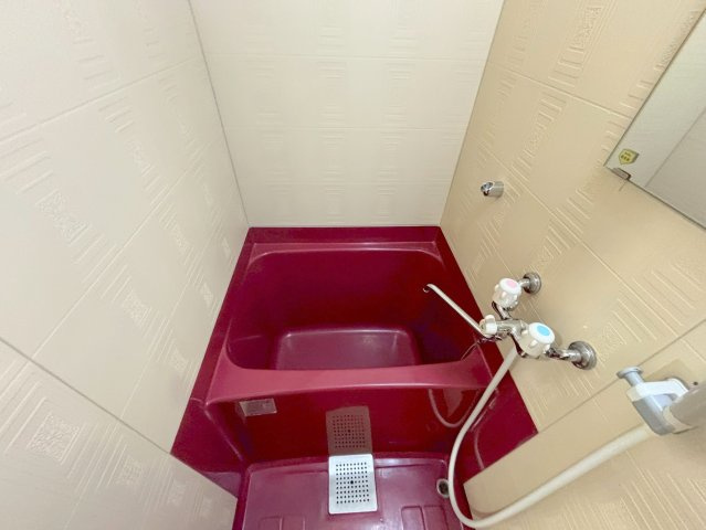 メゾンササキ2の浴室