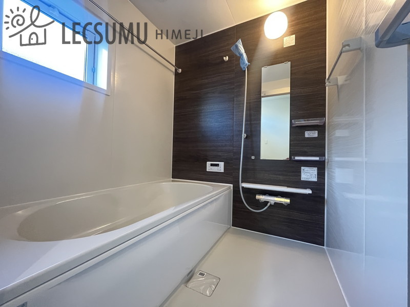 姫路市玉手2丁目/新築戸建の浴室