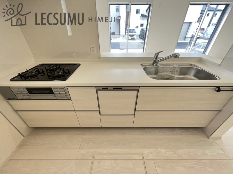 姫路市玉手2丁目/新築戸建のキッチン