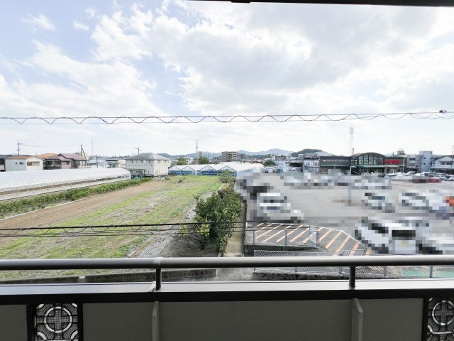 リビングタウン万々 B棟の展望
