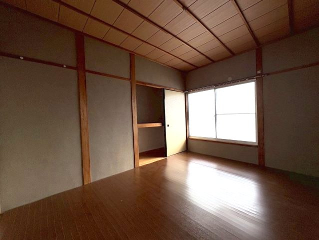 仲谷文化の洋室