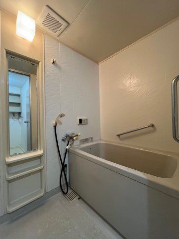 【浴室】の画像