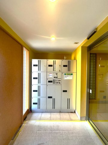 ユニーブル成増　A棟の設備|不在時でも荷物の受け取りができる宅配ボックス付きで、毎日がもっと便利に。