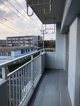 【バルコニー】