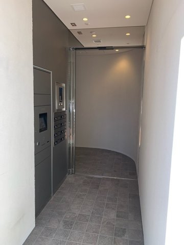 Address千石のエントランス