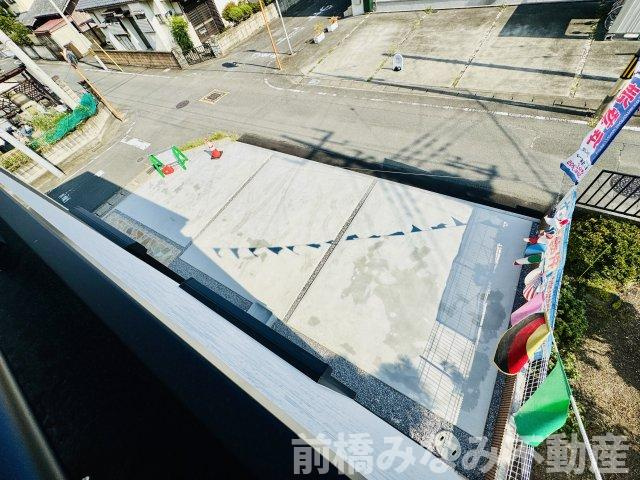 高崎市江木町第5　２号棟(全２棟)　リーブルガーデン　新築建売分譲の駐車場|車をお持ちの方に嬉しい駐車場付きの物件です