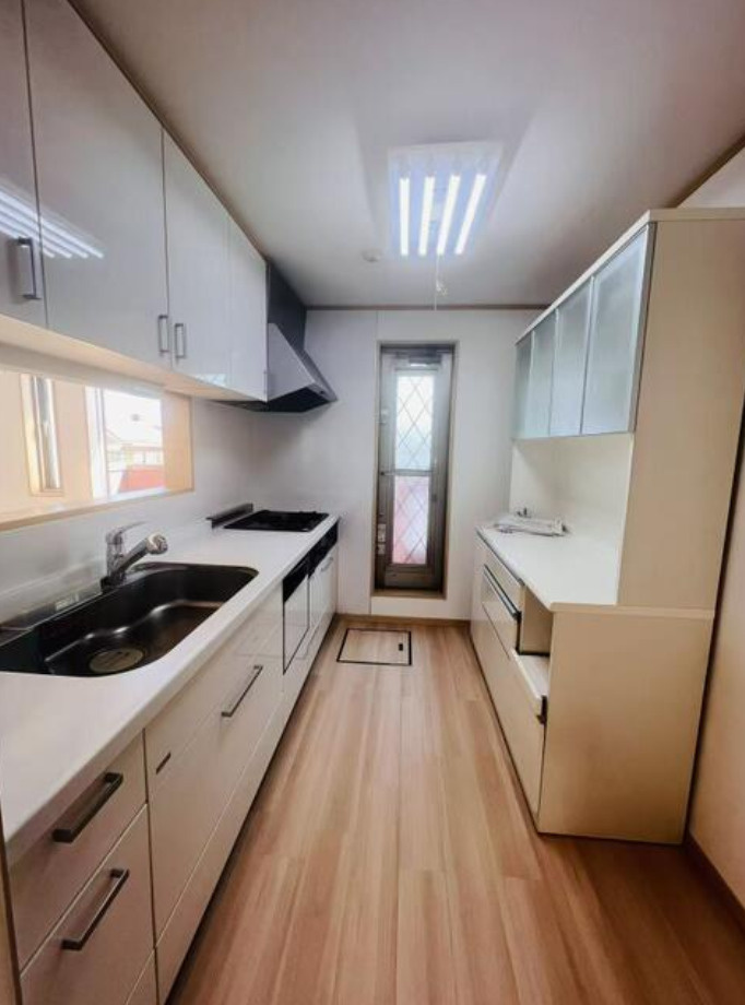 横浜市南区堀ノ内町2丁目 中古戸建て【仲介手数料無料】のキッチン