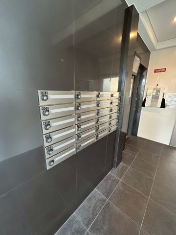 グランシャリオIIのロビー|ゆとりのあるロビーです