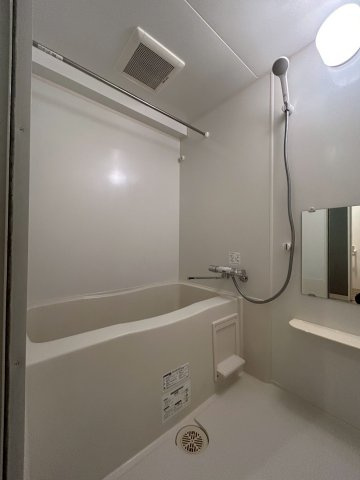 グランシャリオIIの浴室|日々の疲れを癒すお風呂付です