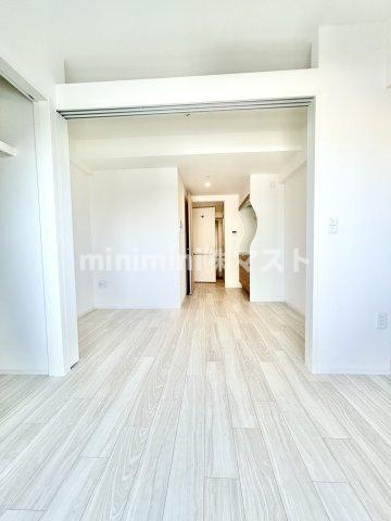 セレニテ南堀江エクラの居間・リビング