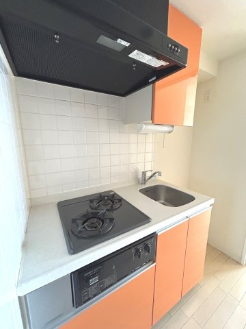 エマーレ行徳のキッチン