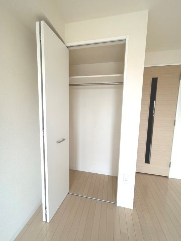 エマーレ行徳の収納