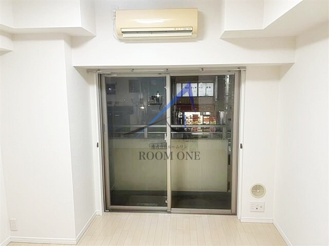 Rising place 桜木町二番館の居間・リビング|洋室のお部屋です。