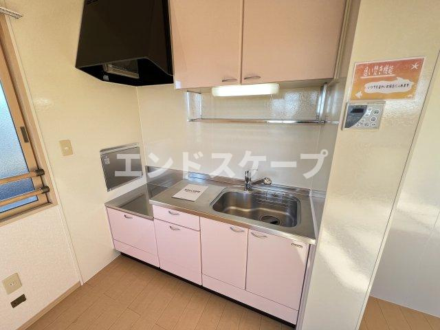 リビングタウン双葉　Ｂのキッチン|高崎、前橋のお部屋探しはエンドスケープまで！お客様の理想お聞かせ下さい♪
内装の色味が画像と異なる場合がございます。