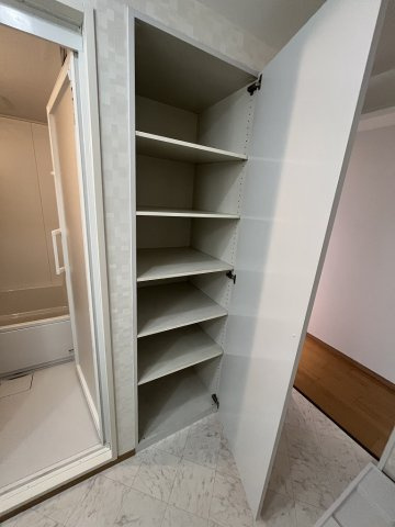 東急ドエルアルス小岩の収納