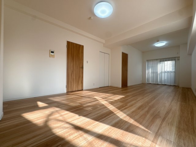 【居間・リビング】 | ロマネスク大濠アネックス☆仲介手数料無料☆