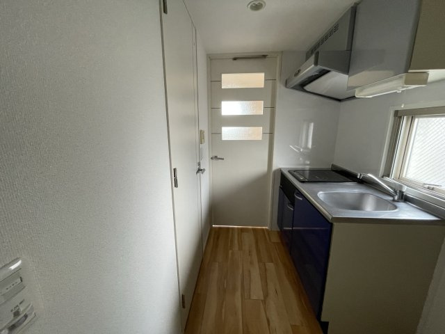 アスリート江坂Ⅱ番館の内装|同建物反転タイプを表示しています