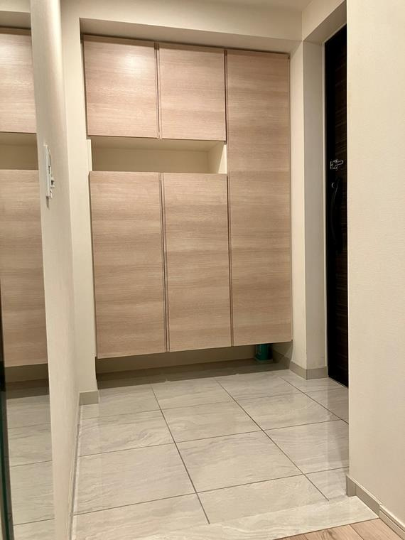 ザ・パークハウス津田沼前原ガーデンエアリーヒルズの玄関