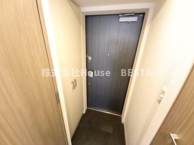 グランカリテ神戸ハーバーランド前の玄関