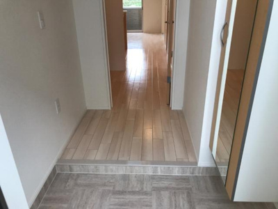 【玄関】 | aimable（エマーブル） | 玄関