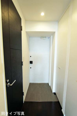 【玄関】コンフォリア大森ＤＥＵＸ