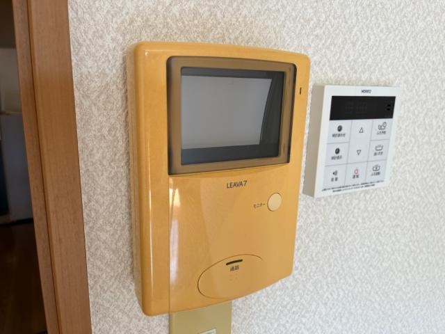 シャルドネ弥生が丘の内装|カメラ付インターホン