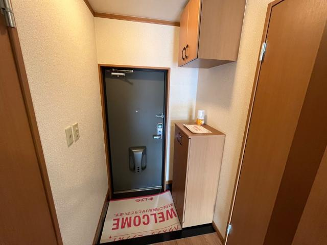 シャルドネ弥生が丘の玄関|玄関