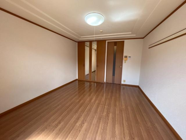 シャルドネ弥生が丘の内装|室内