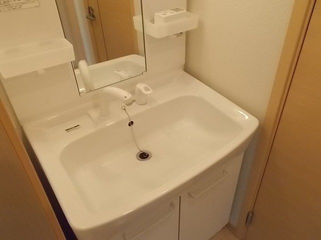 Ｅ’ｓ　Ｇａｒｄｅｎ　Ｂの洗面所