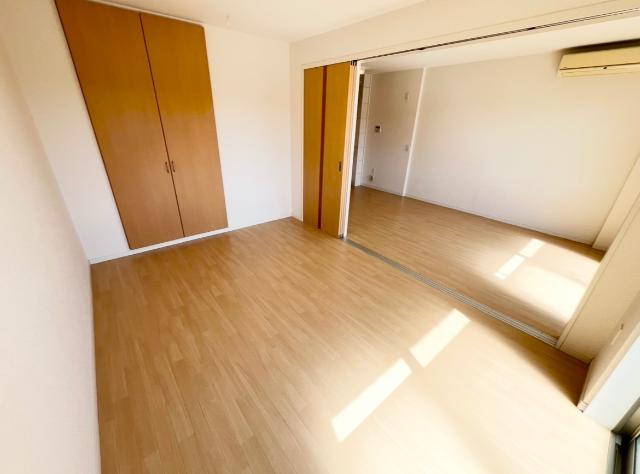 ＳＵＮ　ＨＥＩＭＥ　Ｍ＆Ｈ　Ⅱの内装|洋室