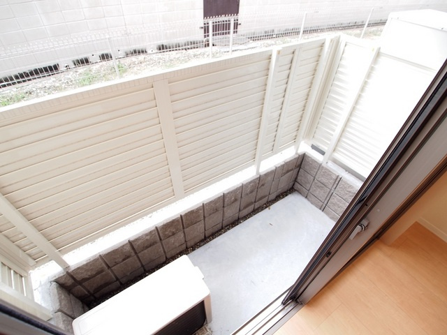 シャーメゾン龍田のバルコニー
