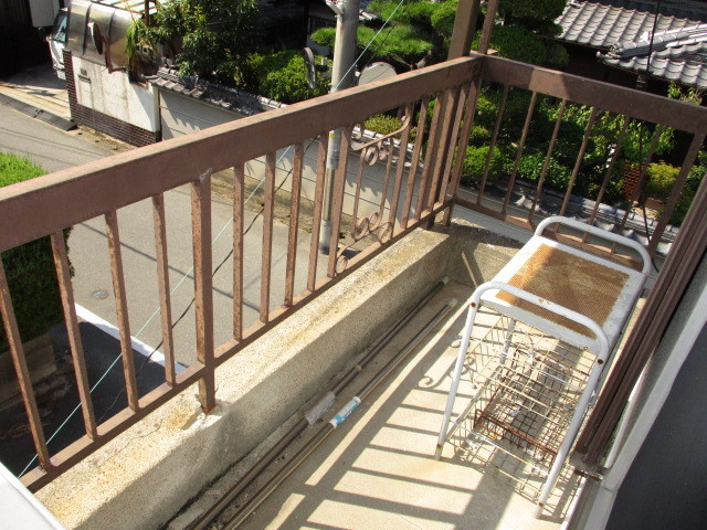 生駒郡斑鳩町法隆寺東２丁目の一戸建てのバルコニー