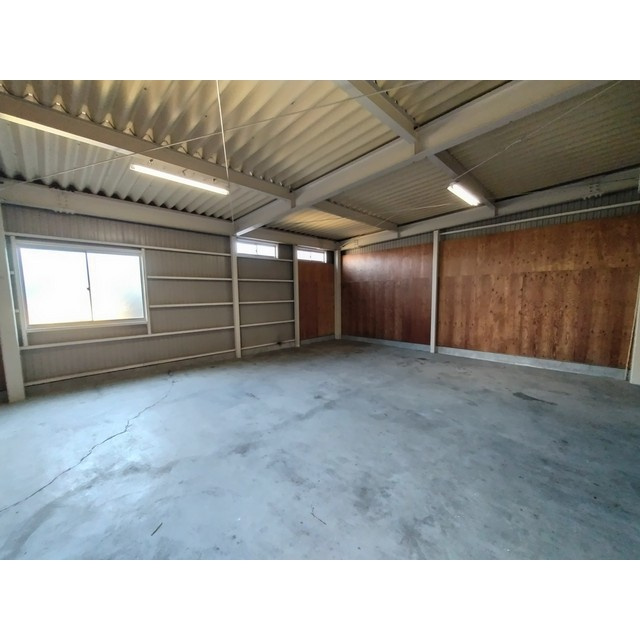 岐阜市山吹町６丁目の倉庫の内装