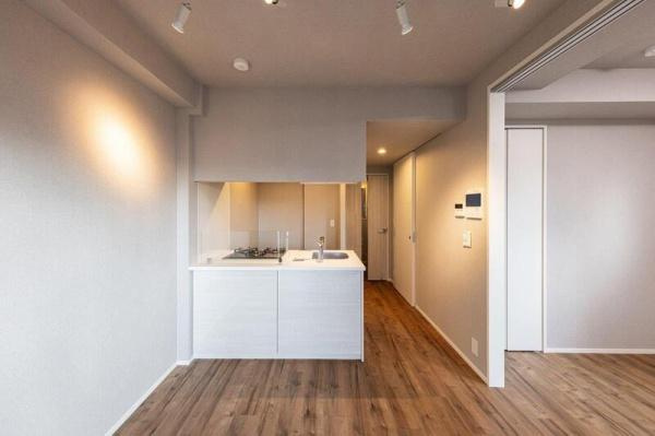 【居間・リビング】 | La Perla Takanawa