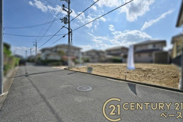 北葛城郡広陵町馬見南５丁目の売地の前面道路含む現地写真|■現地撮影写真■前面道路約６ｍでお車の出し入れも楽々！