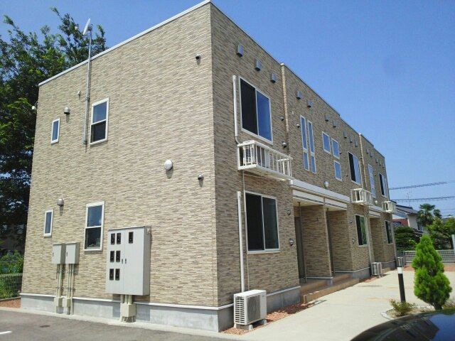 ストラテジーの外観|外観は落ち着いています