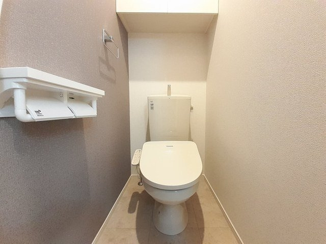 ヒカルサ富山水橋のトイレ|コンパクトで使いやすいトイレです