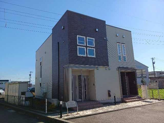 フェリ－チェ　Ⅰの外観|外観もきれいです