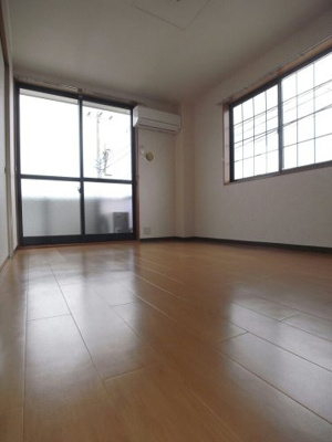 【居間・リビング】 | グリーンハイツ前田Ⅱ