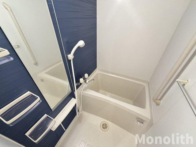 ヴォヌール鳳の浴室