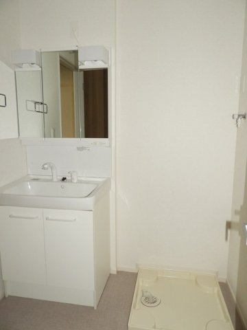 ウィング吉田の洗面所|忙しい朝には欠かせない洗面所です