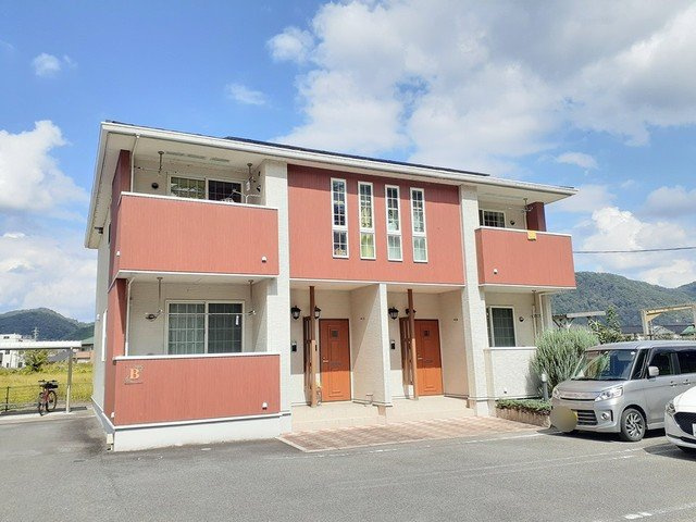 サンシャイン　Ｔ　Ｂ