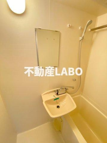 エトワール25の洗面所