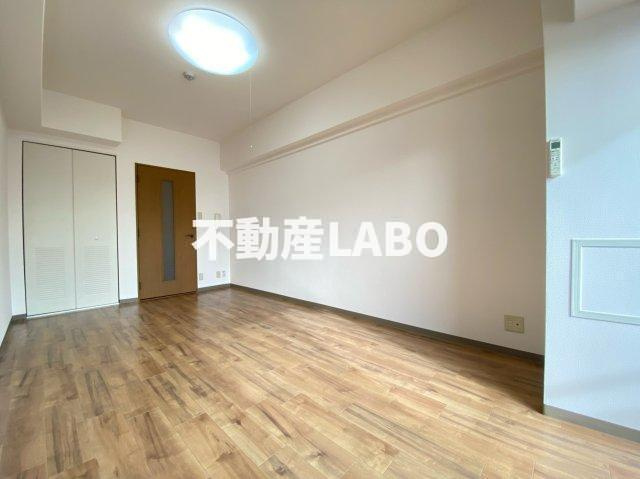 エトワール25の洋室