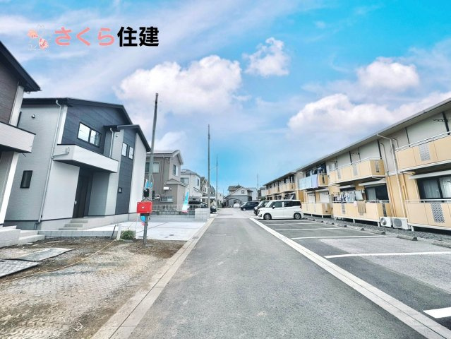 ーLIGARE－宇都宮市東峰町2期　1号棟の前面道路含む現地写真|前面道路5ｍ！車の出入りラクラクです！！