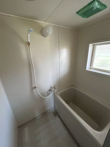 那須塩原市　1棟アパートの浴室