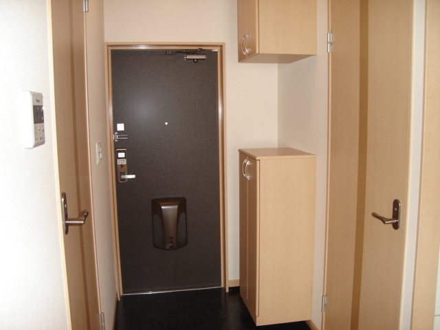 サンモールハイツの玄関|玄関